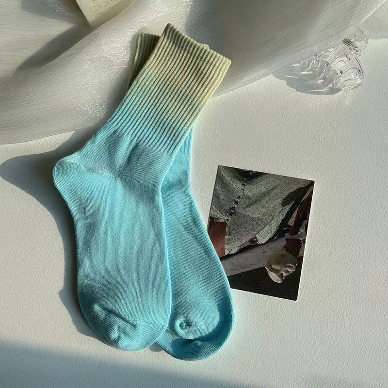 【LA000395】3 Pairs Gradient Color Mid-calf Socks